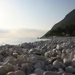 Village Riviera