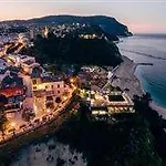 Πάρκο διακοπών Village Riviera 3*