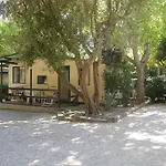 פארק נופש Village Riviera