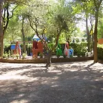 פארק נופש Village Riviera 3*