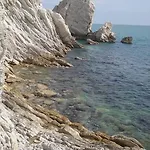 Village Riviera פארק נופש 3*