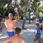 פארק נופש Village Riviera נומאנה