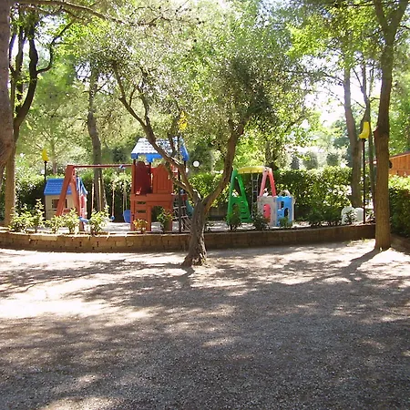 Kompleks wypoczynkowy Village Riviera 3*