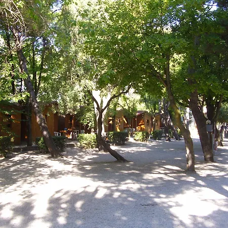 Village Riviera