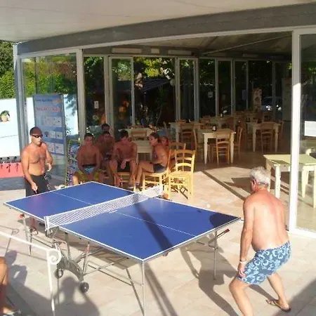 Kompleks wypoczynkowy Village Riviera 3*