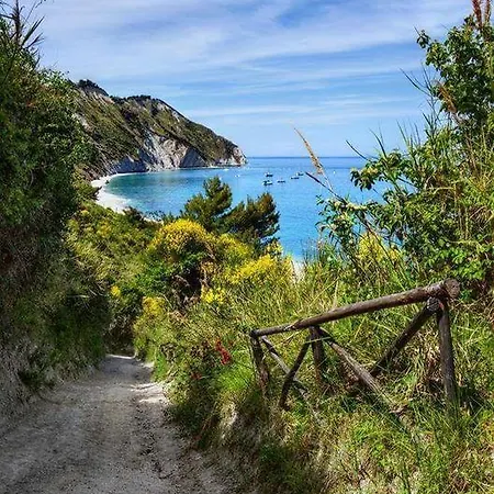 Kompleks wypoczynkowy Village Riviera Numana