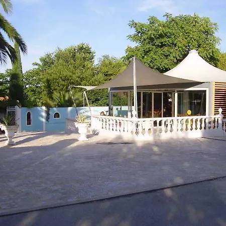 Village Riviera Semesterpark