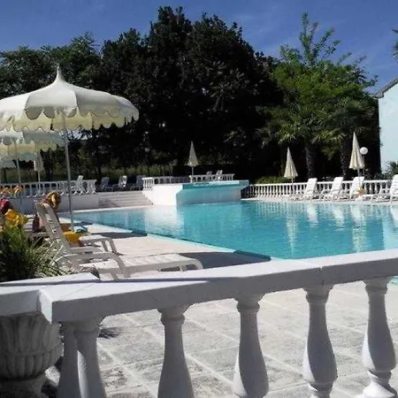 Village Riviera 3* Numana